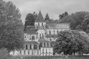 Courtier Amboise
